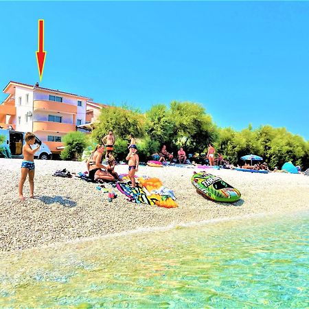 Marinovi Dvori Apartment Slatine Luaran gambar